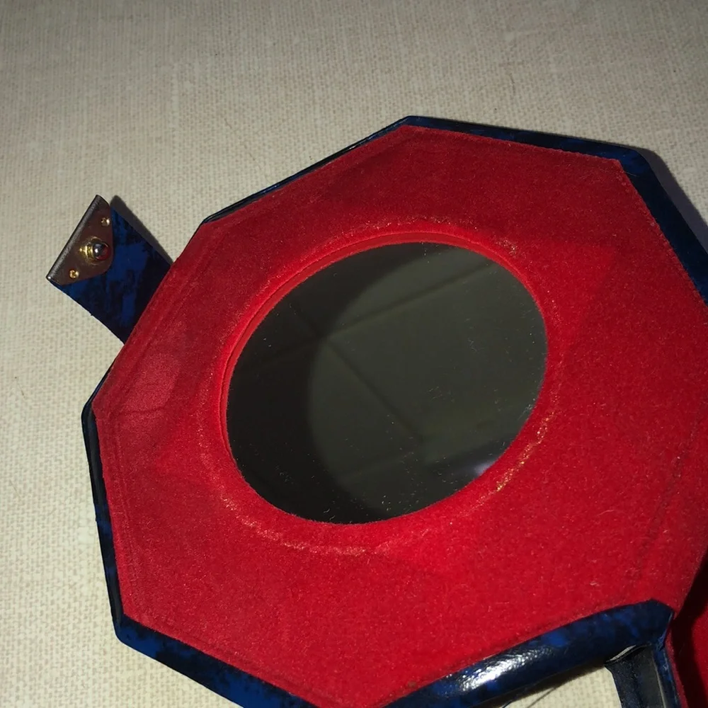 Octagon Shape Vinyl‎ VINTAGE Jewelry case with mirror Tapestry front
